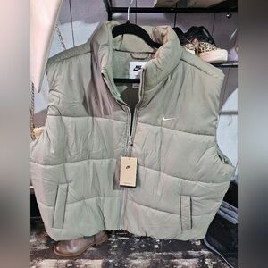 Nike Therna-fit Puffer Vest Nwt Sage